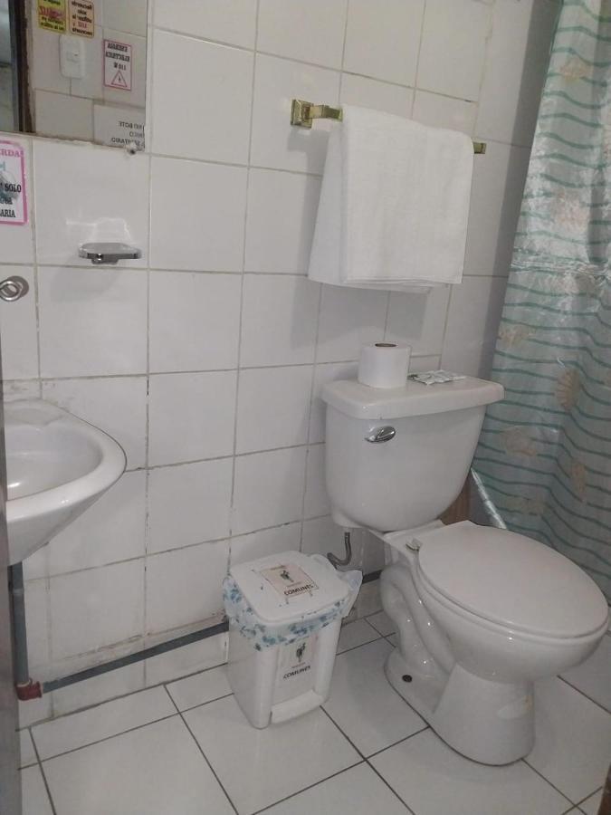 Hostal Benalcazar Quito Extérieur photo