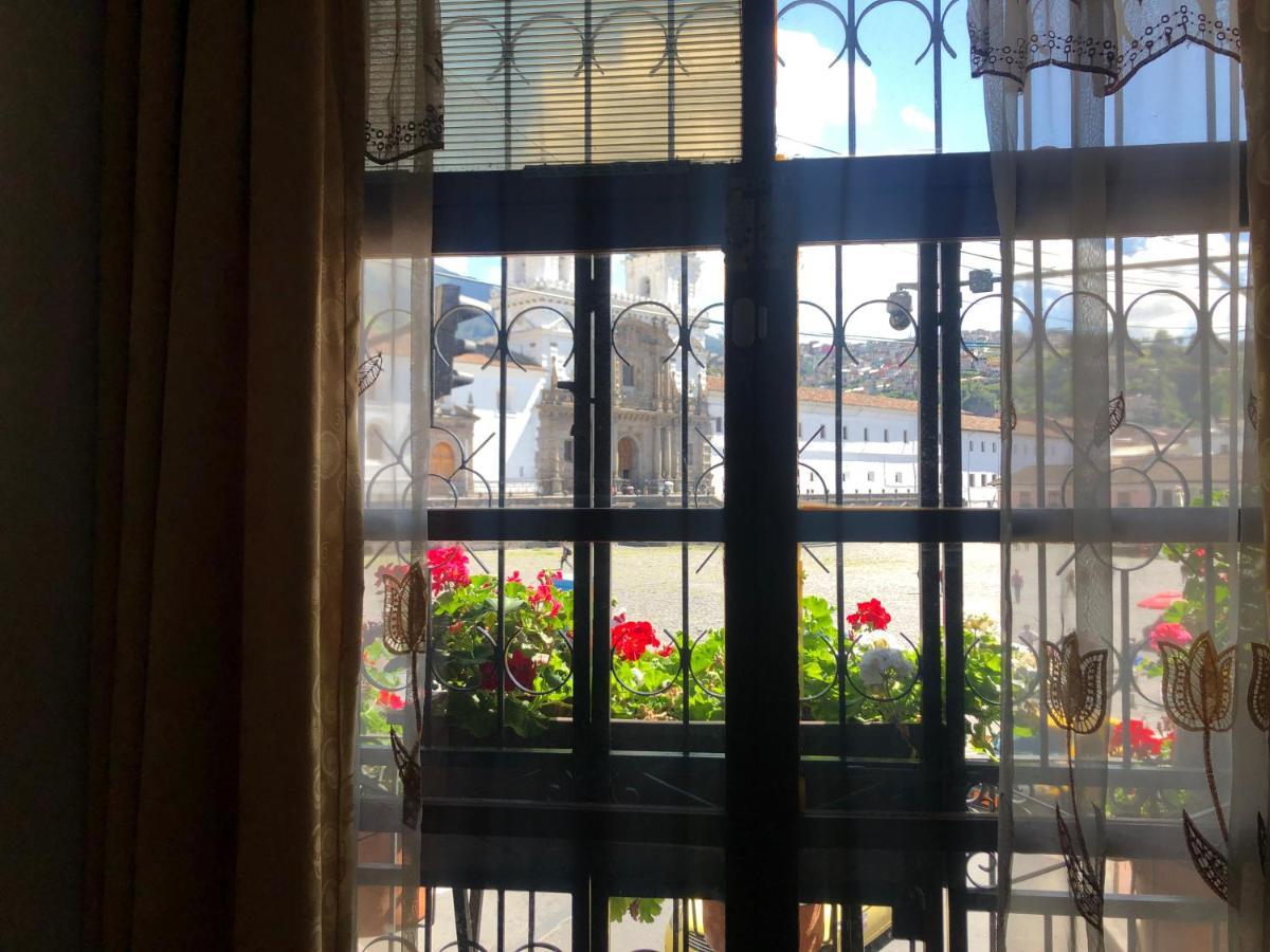 Hostal Benalcazar Quito Extérieur photo