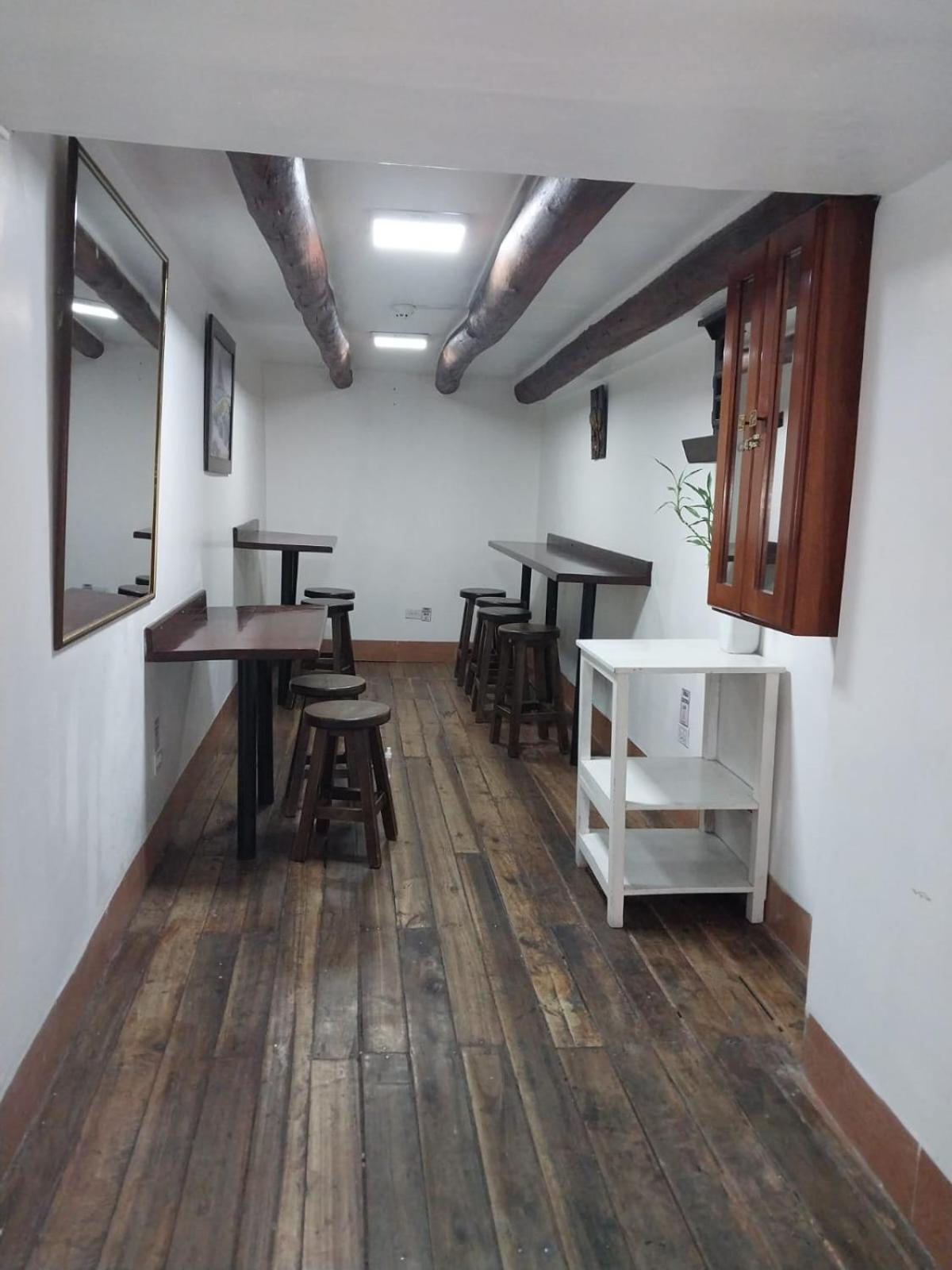 Hostal Benalcazar Quito Extérieur photo